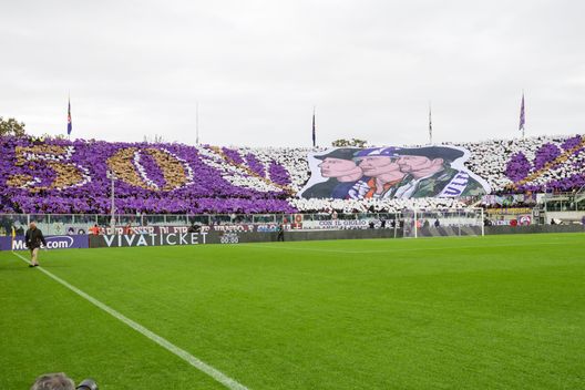 Curva Fiesole Chi Sono I Tre Tifosi Della Coreografia Viola News