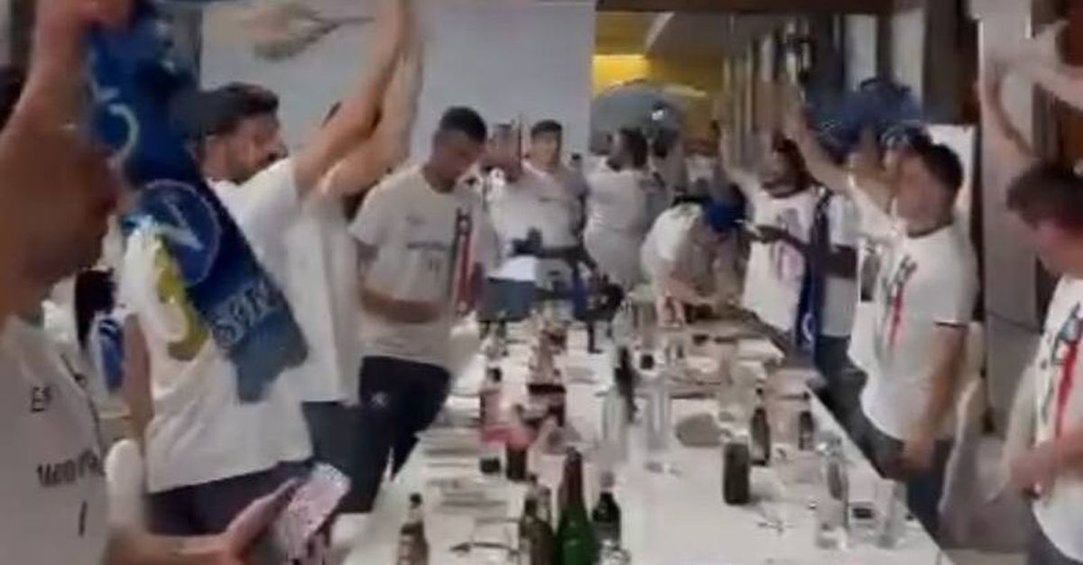 Juan Jesus Celebra Lo Scudetto Dello Scorso Anno Abbiamo Fatto La