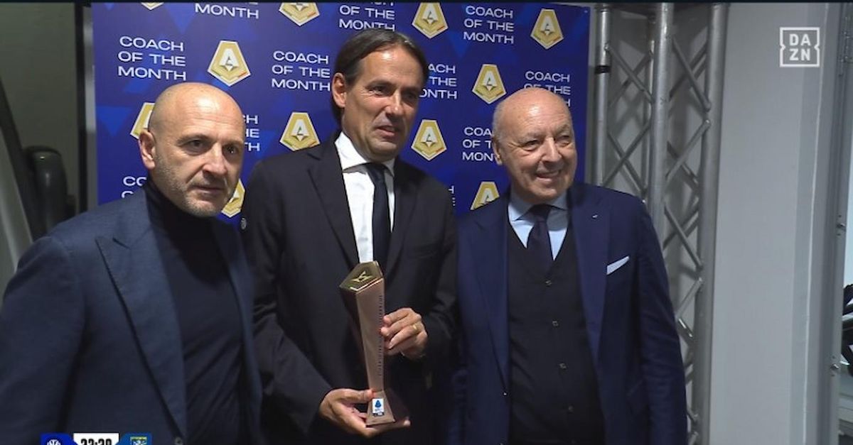 Inzaghi Coach Of Month Di Ottobre Premiato Al Meazza Da Ausilio E