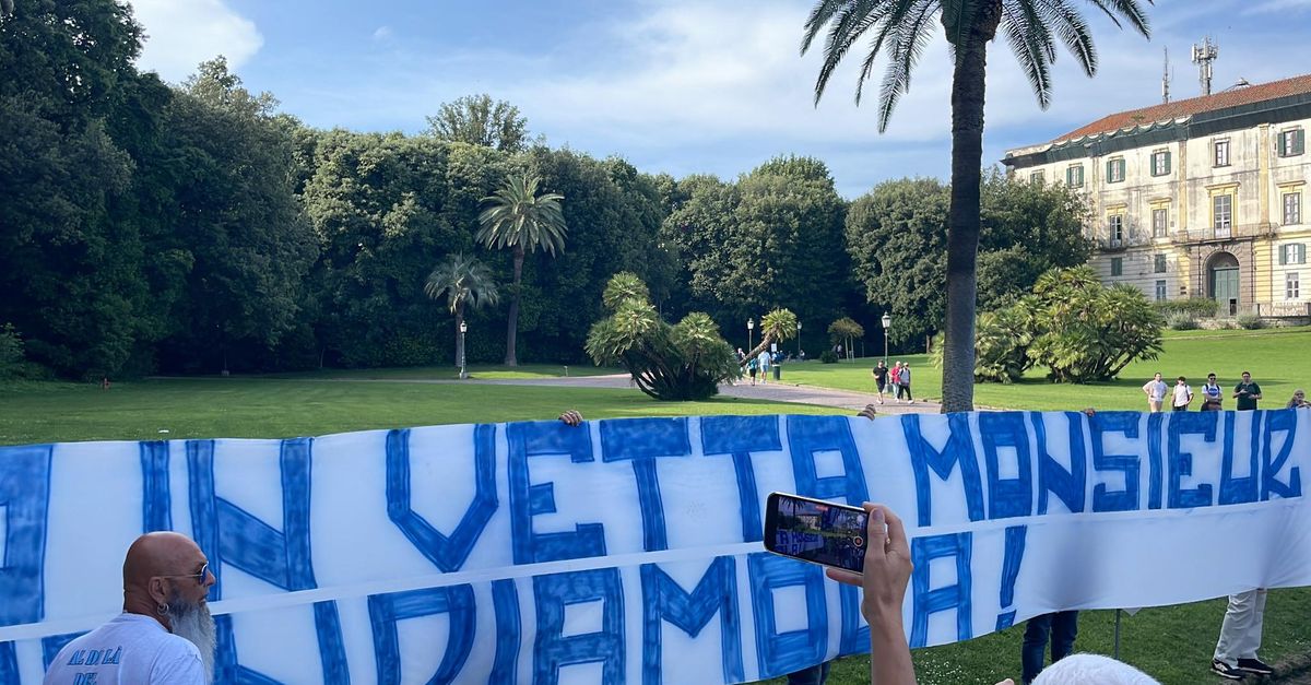 Video Garcia Lo Striscione Degli Ultras Del Napoli Benvenuto In