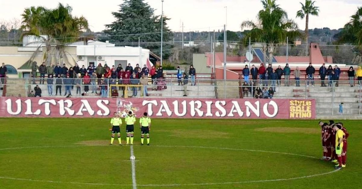 Promozione Daspo Ad Un Tifoso Per Lancio Di Petardi Nel Derby