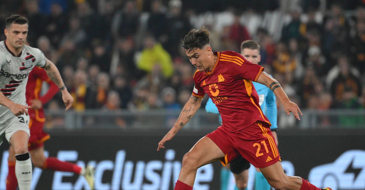 Roma Leverkusen Le Pagelle Dei Quotidiani Horror Karsdorp Dybala Non