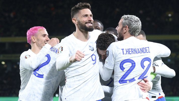 Olivier Giroud e Theo Hernández (giocatori AC Milan), qui con la maglia della Nazionale della Francia | Milan News (Getty Images) Giroud Theo Hernández AC Milan Francia