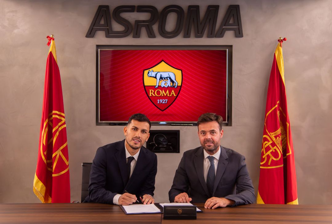 Roma, i primi scatti di Paredes con la maglia giallorossa – FOTO GALLERY - immagine 9