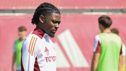 Trigoria, l’allenamento verso il Lecce: c’è Koné, out Celik. Il siparietto con Soulé