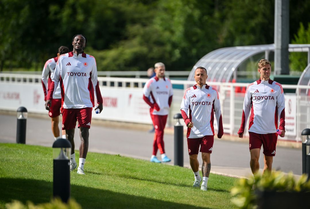 Ritiro Roma, ultimo allenamento in terra inglese: domani l’Everton – FOTO GALLERY - immagine 2