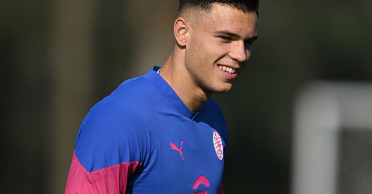 Ex Milan, la Lazio fa sul serio per Simic: ecco la prima offerta Ex Milan, la Lazio fa sul serio per Simic: ecco la prima offerta