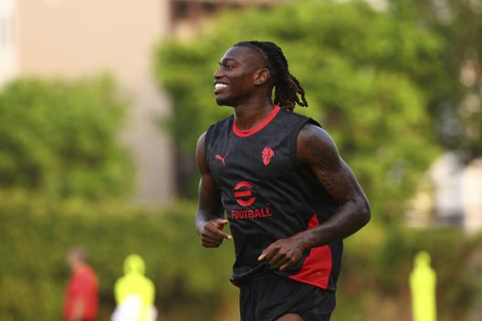 (Photo by Giuseppe Cottini/AC Milan via Getty Images) milan-leao-singapore-tournée-amichevoli-pre-season-tour-intervista-dichiarazioni-rai-sky-sport