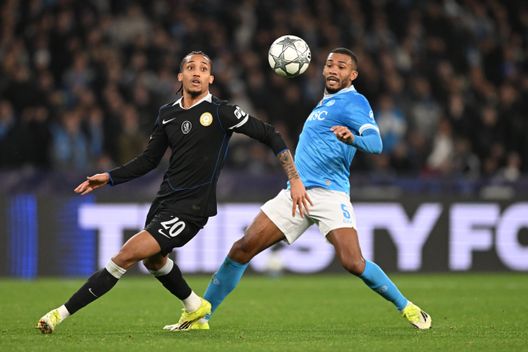 Serata “no” per Juan Jesus, i suoi errori affondano il Napoli: i voti dei quotidiani- immagine 2