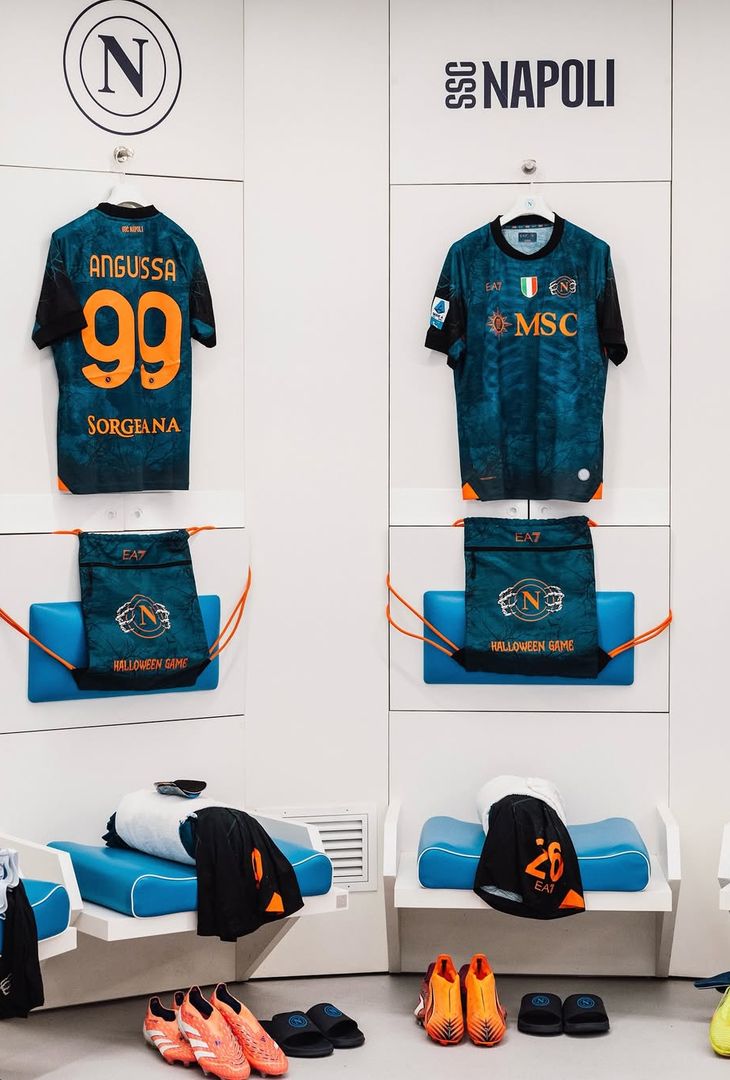 Napoli-Como, spogliatoio “infestato” per gli azzurri! Tutto pronto per la gara – GALLERY - immagine 2