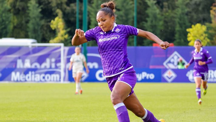 FLORENCE, ITALY - APRIL 20: Medelen Janogy of ACF Fiorentina Women in action during match between ACF Fiorentina Women and AS Roma Women at Viola Park on April 20, 2024 in Florence, Italy. (Photo by Fabio Patamia/Getty Images) Janogy