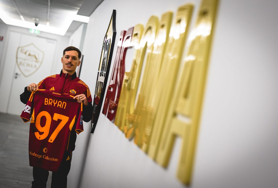 Zaragoza è della Roma: i primi scatti in giallorosso – FOTO GALLERY - immagine 7