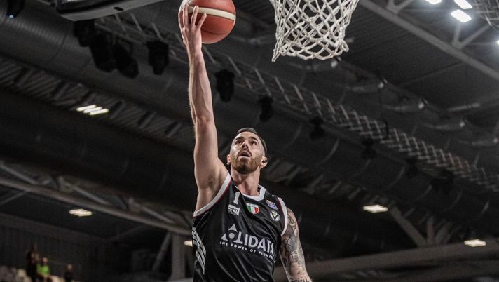 Basket Playoff – la Virtus batte Trento e vola in semifinale- immagine 1