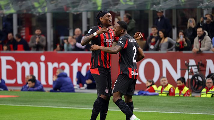 una-volta-weah-e-panucci-oggi-leao-e-estupinan-si-segna-e-si-balla