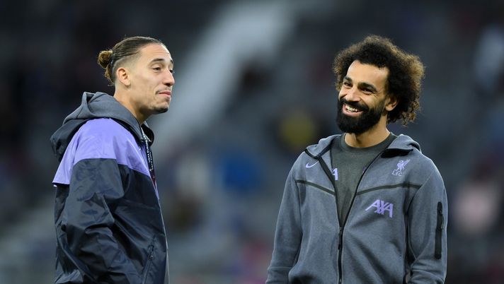Tsimikas celebra Salah: “Mi hai spinto a essere una persona migliore, ti ringrazio” - immagine 1