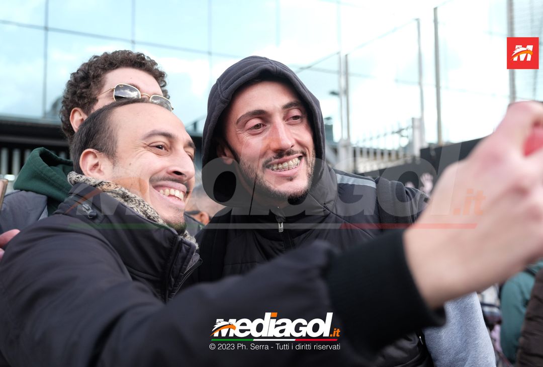 FOTO Como-Palermo, il Palermo in partenza dal ‘Renzo Barbera’ (GALLERY) - immagine 21