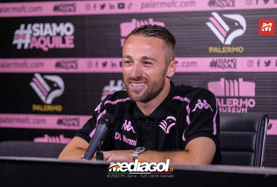 FOTO RITIRO PALERMO, Roberto Floriano in conferenza stampa (Gallery) - immagine 11