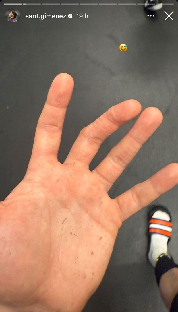 gold-cup-santiago-gimenez-medaglia-festeggiamenti-gold-cup-houston-stati-uniti-messico