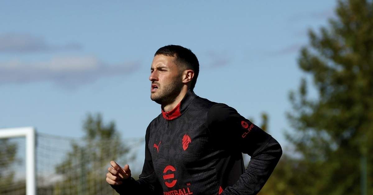 Gimenez, Gozzini dubbiosa: “Un attaccante che non tira in porta, come può trovare il gol?” Gimenez, Gozzini dubbiosa: “Un attaccante che non tira in porta, come può trovare il gol?”