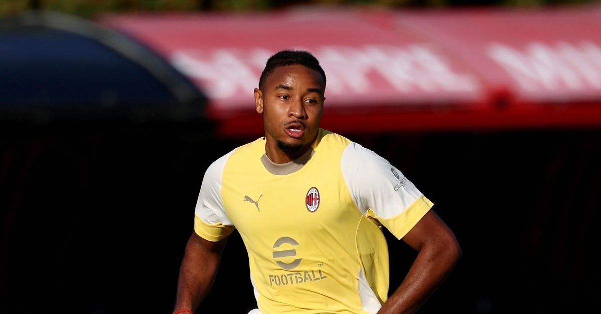 Milan, Nkunku: test positivi a Milanello. Un vantaggio su Gimenez