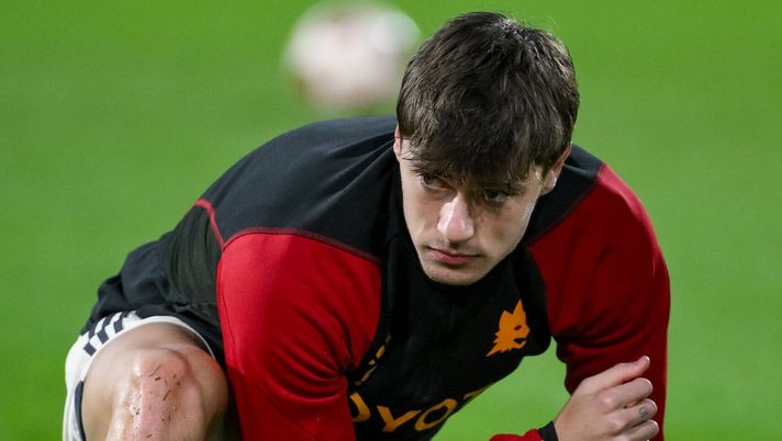 Roma, salta un’altra cessione: dopo Dybala anche Zalewski resta in giallorosso - immagine 1