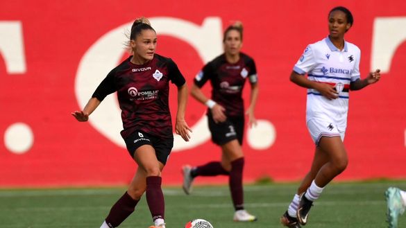 Azione di gioco in Pomigliano-Sampdoria, sesta giornata di Serie A femminile- Photo by Facebook Pomigliano Calcio Femminile Azione di gioco in Pomigliano-Sampdoria, sesta giornata di Serie A femminile- Photo by Facebook Pomigliano Calcio Femminile