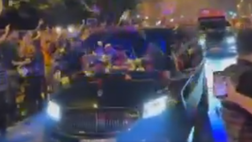 Galatasaray, riecco Osimhen: a İstanbul tifosi in delirio | VIDEO