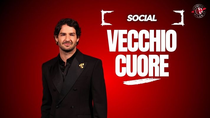 Milan, Pato estasiato dalle maglie. Poi scherza: 'Dov'è il contratto?' | VIDEO