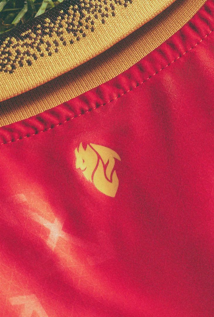 Quarta Maglia AC Milan 2024-2025 PUMA Off-White