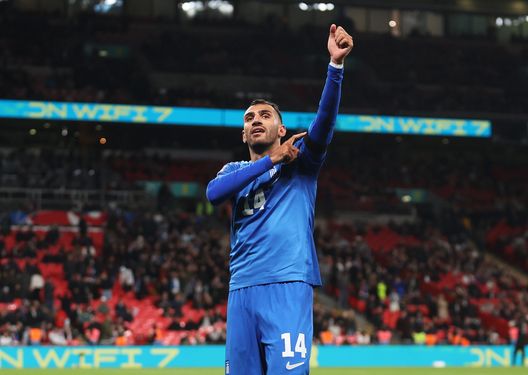 Pavlidis show: è il primo giocatore del Benfica a segnare tre gol al Do Dragao- immagine 3