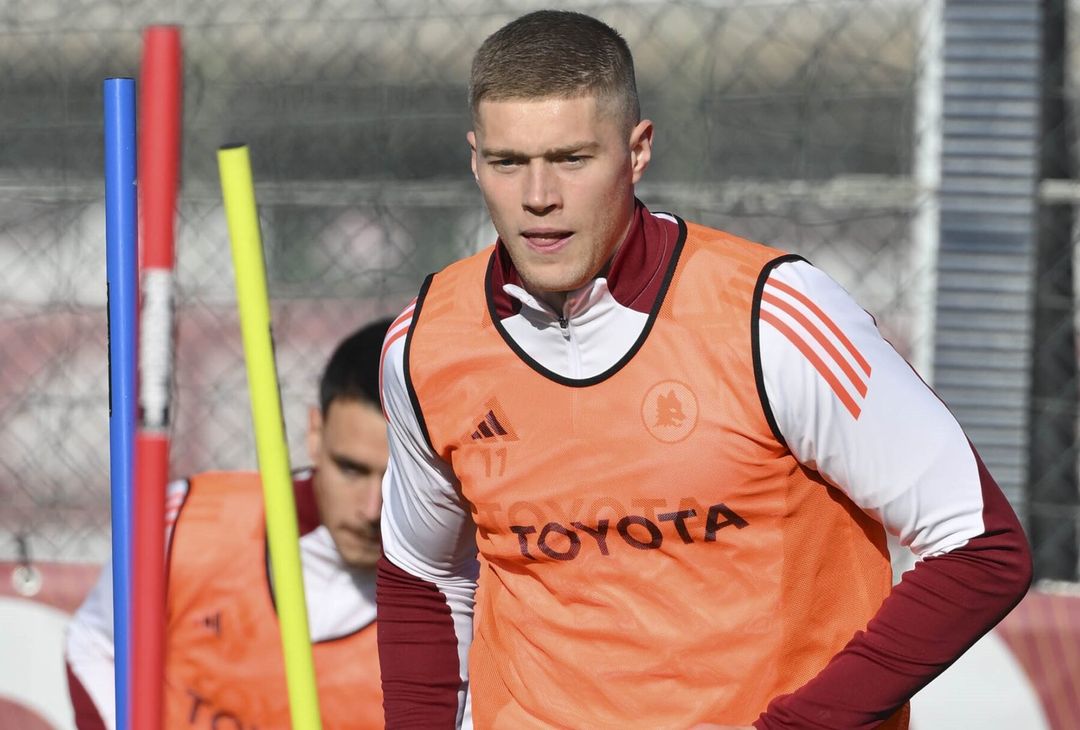 Roma, l’allenamento a due giorni dalla trasferta con il Milan – FOTOGALLERY - immagine 9