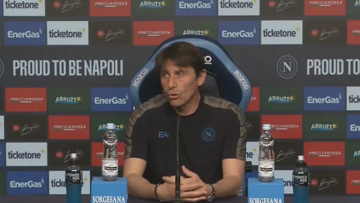 conte conferenza napoli parma