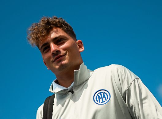 Mediaset – Cagliari, Sebastiano Esposito ad un passo: affare a titolo definitivo, le cifre- immagine 3