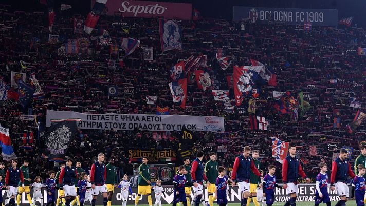 Bologna, più di 27 mila al Dall’Ara per la sfida col Verona. In 500 i gialloblù - immagine 1