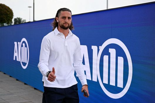 Rabiot: “Milan-Como a Perth? Una follia, assurdo! Dobbiamo adattarci ma…”- immagine 2
