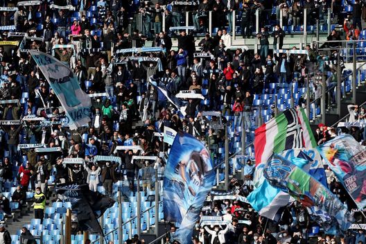 Lazio, i tifosi scendono in piazza contro Lotito: annunciata la manifestazione a Roma- immagine 4