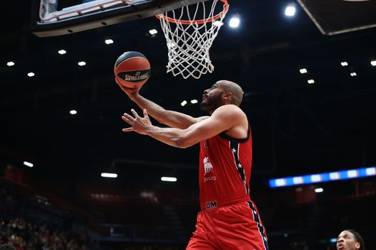 Shields-Leday show: Milano batte Varese- immagine 2