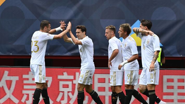 Senza esagerare. Rosso di rigore - immagine 1