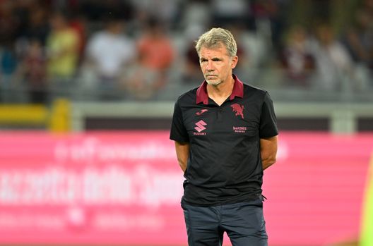 TURIN, ITALY - AUGUST 18: Marco Baroni, Manager of Torino FC during warm up prior to the Coppa Italia match between Torino FC and Modena FC at Stadio Olimpico Grande Torino on August 18, 2025 in Turin, Italy. (Photo by Chris Ricco/Getty Images)