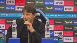 Conte in conferenza: “Fatta la storia come Maradona, ma abbiamo i fucili puntati addosso”