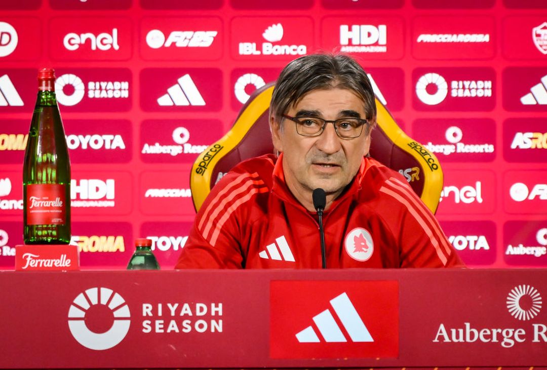 Roma, la prima conferenza stampa del nuovo allenatore Ivan Juric – FOTO GALLERY - immagine 9