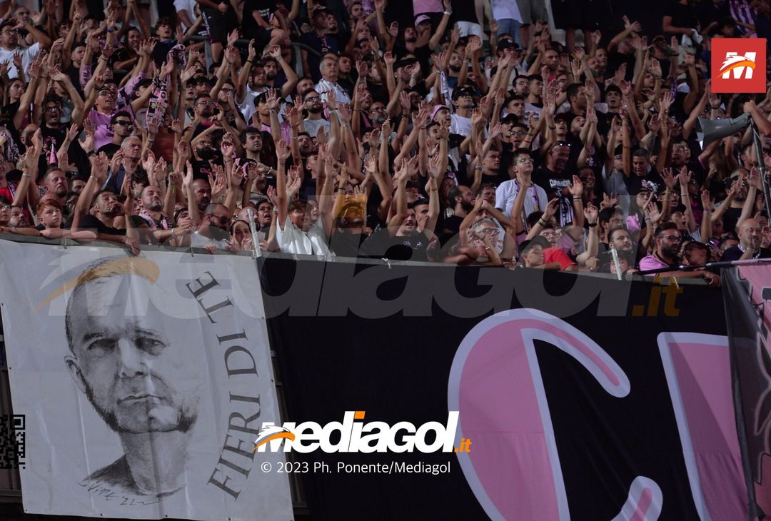 FOTO Palermo-Feralpisalò 3-0, 4ª giornata Serie B 2023-2024 (GALLERY) - immagine 102