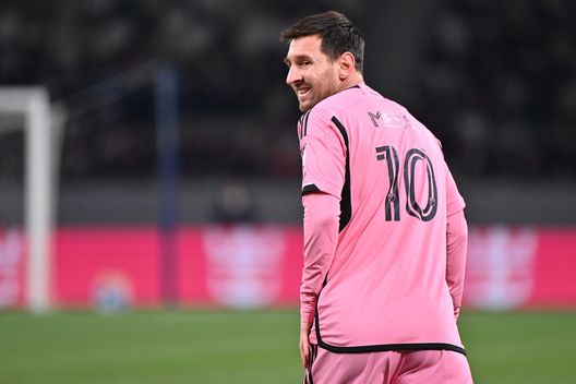 Messi compra il Cornellá, il Comune: “Apre a grandi prospettive, sia per il club che per la città”- immagine 2