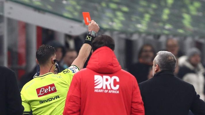 Milan, contro il Genoa ancora Di Paolo al VAR dopo il disastro contro la Lazio