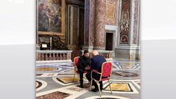 VIDEO / Trump e Zelensky, incontro al funerale del Papa: le immagini