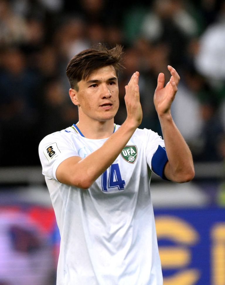 Tashkent, Uzbekistan - 20 marzo 2025: Eldor Shomurodov, capitano dell'Uzbekistan. (Foto di Anvar Ilyasov/Getty Images) Mondiale 2026, tre Nazionali qualificate: ci saranno due esordienti- immagine 3
