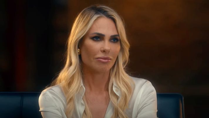 Ilary Blasi: “Totti sposato per amore. Non potevo credere avesse fatto una cosa del genere” - immagine 1