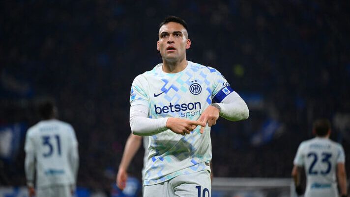 Lautaro: “Pio Esposito dovete lasciarlo tranquillo, darà soddisfazioni alla Nazionale. Io ho lavorato duro” - immagine 1