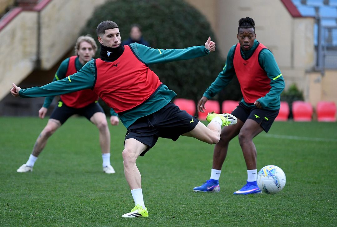 Lazio, dopo la Juve il ritiro a Coverciano: le immagini dell’allenamento – GALLERY - immagine 43