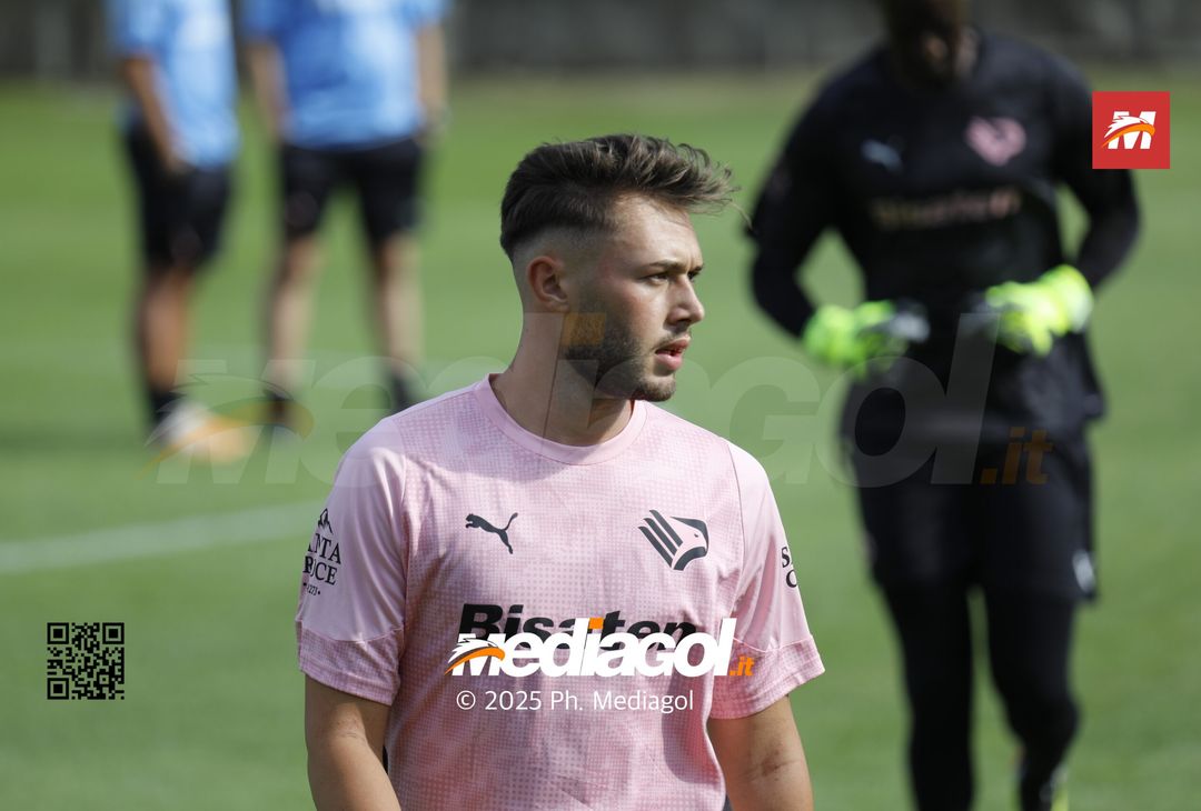 FOTO, Ritiro Palermo FC: la gallery del primo giorno di allenamenti a Chatillon - immagine 15